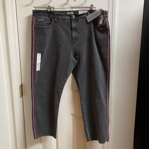 Tommy Hilfiger denim slim boyfriend